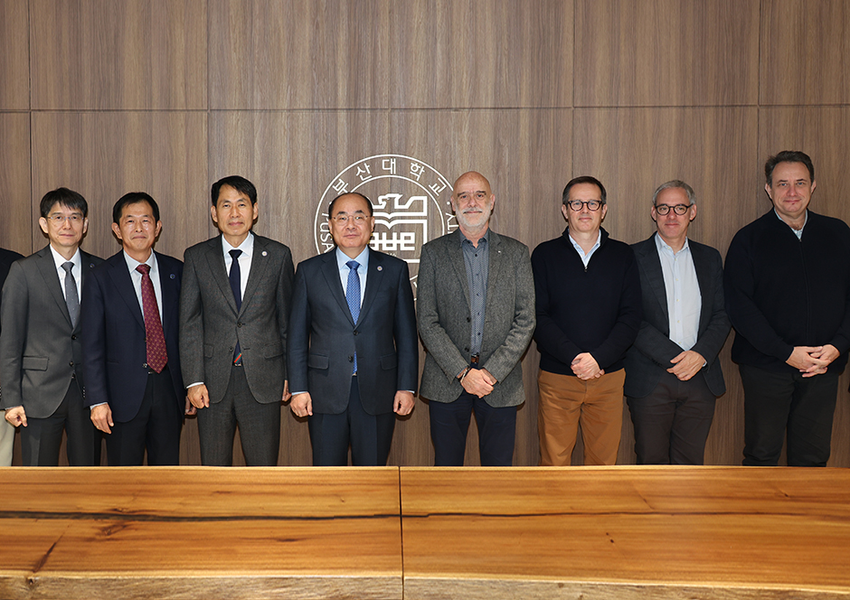 프랑스 국립 나노과학기술 연구기관 C2N 대표단 부산대 방문