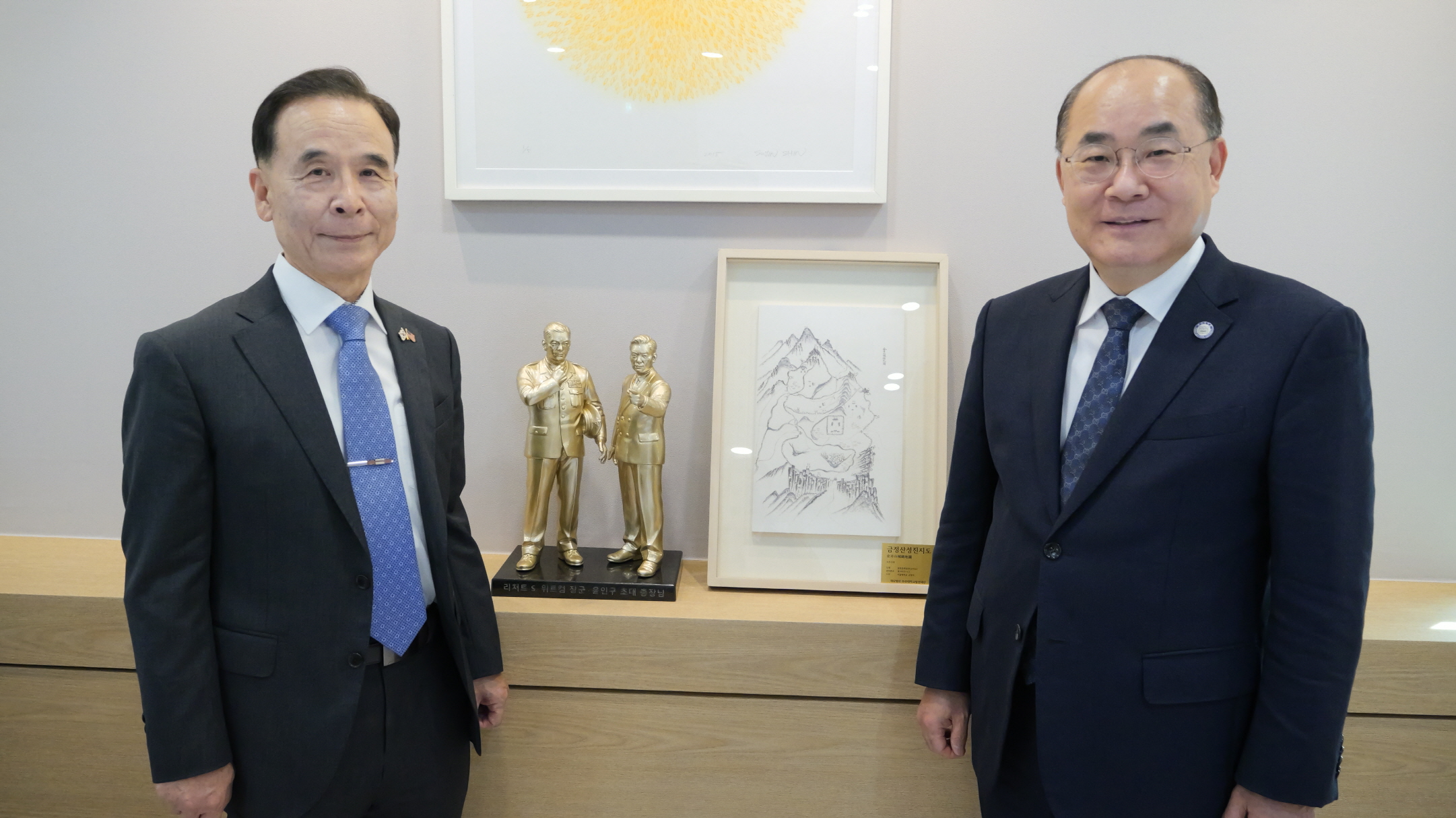 '내빈 접견_허재택 유엔평화기념관 관장'